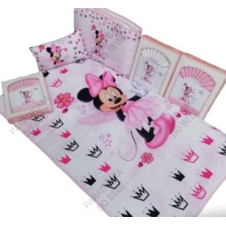 Edredom de bebê para cama de grades com o tema Minnie no mundo das fadas